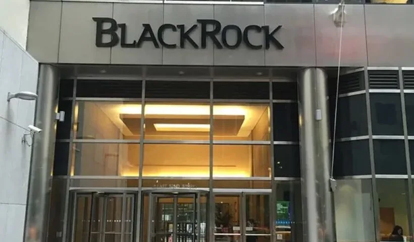 BlackRock investe nei data center: alleanza da 2 miliardi di euro con ACS
