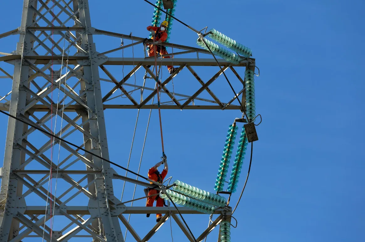 Azioni Terna: a giugno consumi di energia elettrica in aumento del 7,4%, quali strategie adottare