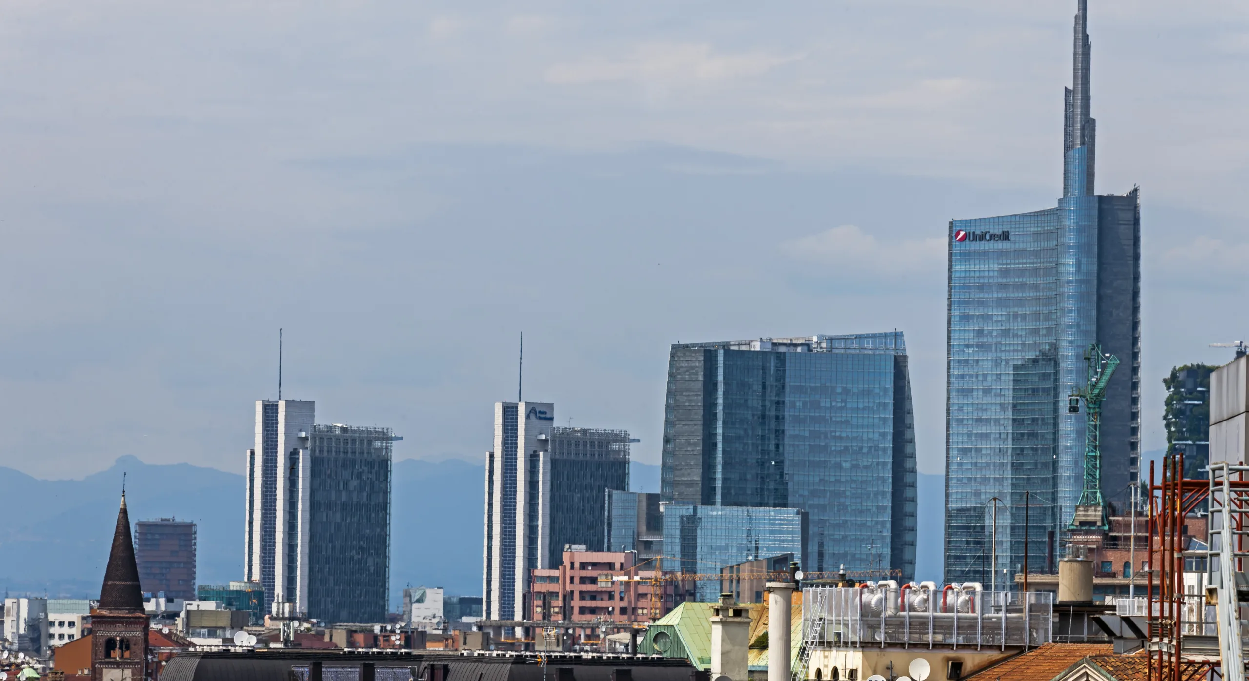 Unicredit, due stop: l’Ue boccia il golden power e la Germania chiude a Commerzbank