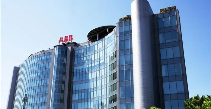 ABB separa la divisione di robotica e stimola l’incremento delle sue azioni in Borsa