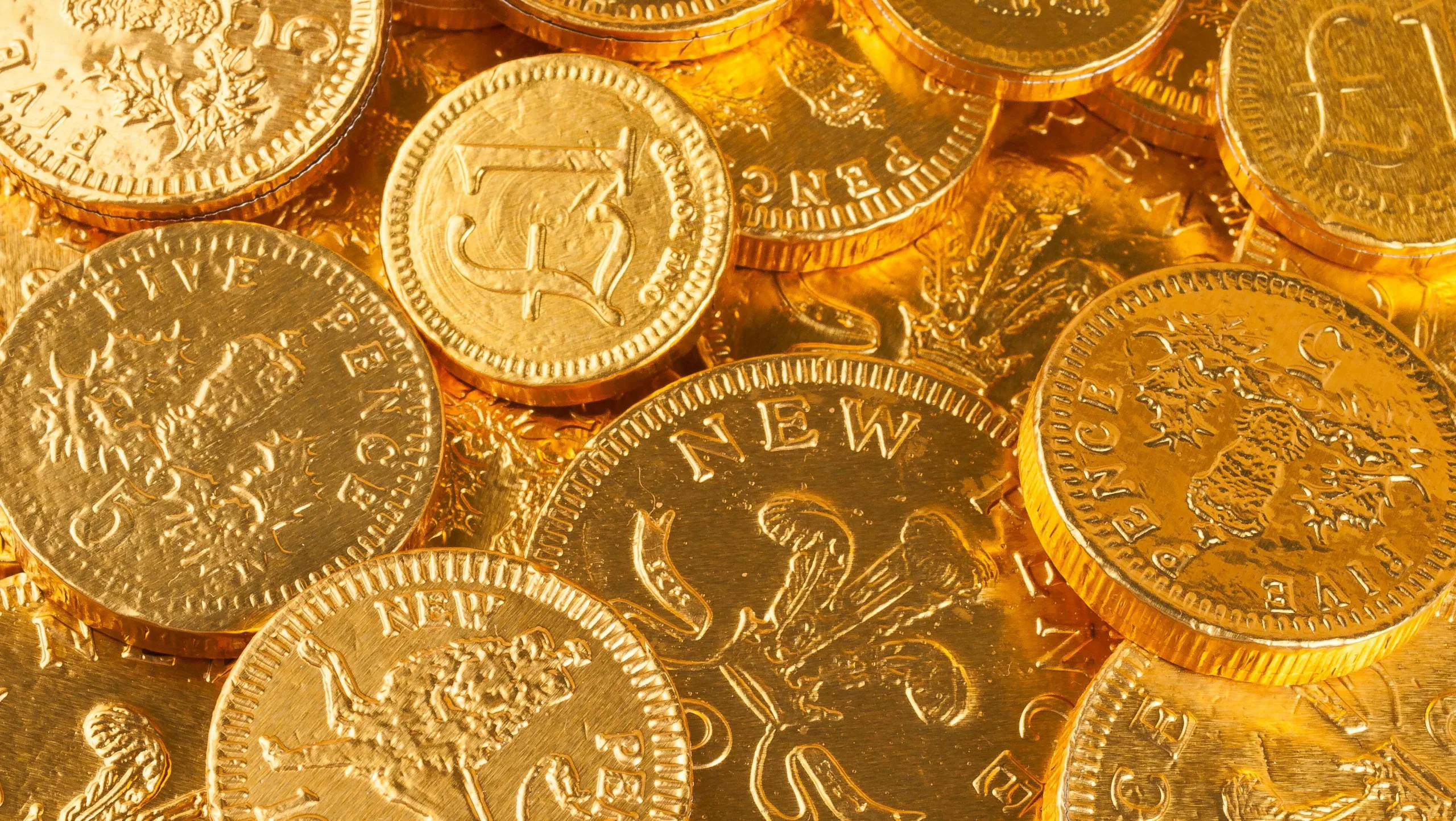 Oro, l’investimento dei benestanti: le modalità di acquisto spiegate