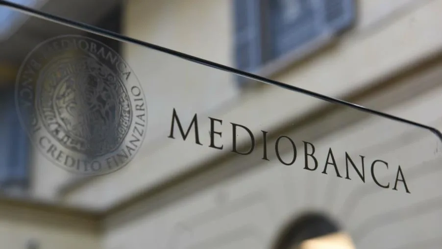 Mps e Mediobanca: opinioni contrastanti delle agenzie di rating