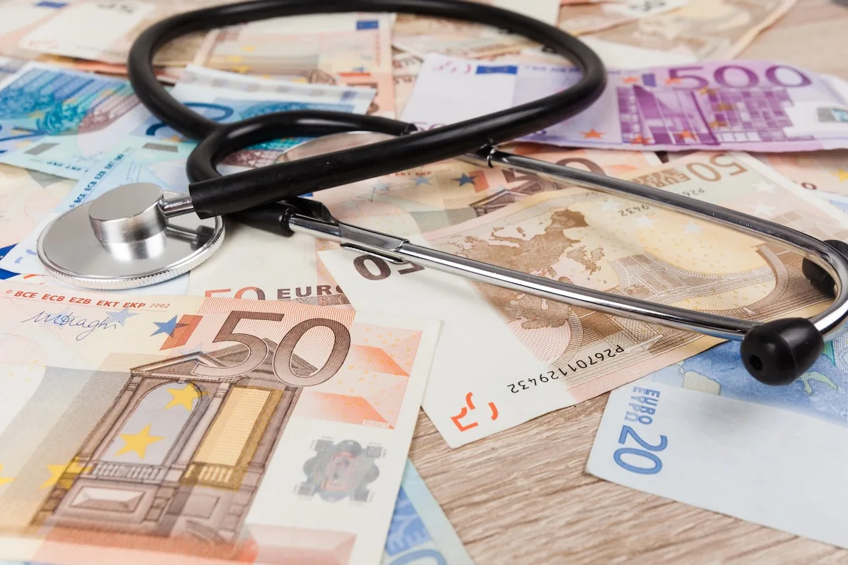 Come dedurre dal Modello 730/2025 i costi della visita medica per il rinnovo della patente