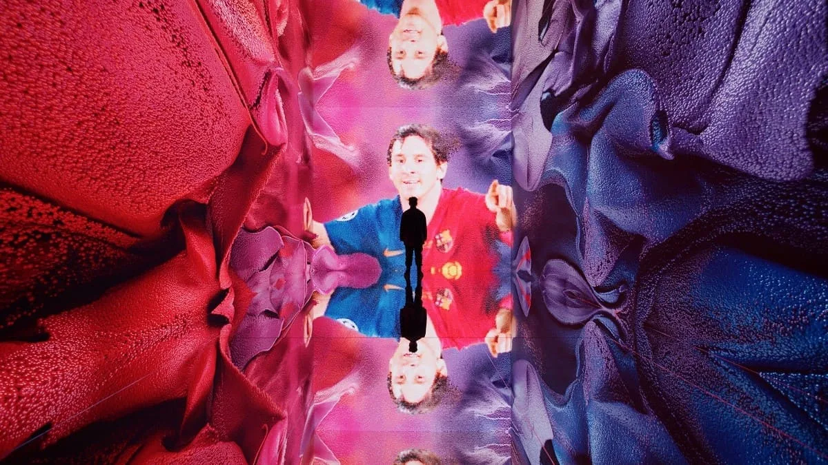 L’incredibile rete di Messi trasformata in arte digitale da Refik Anadol: record di vendita all’asta
